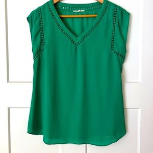 41 Hawthorn Top, Medium